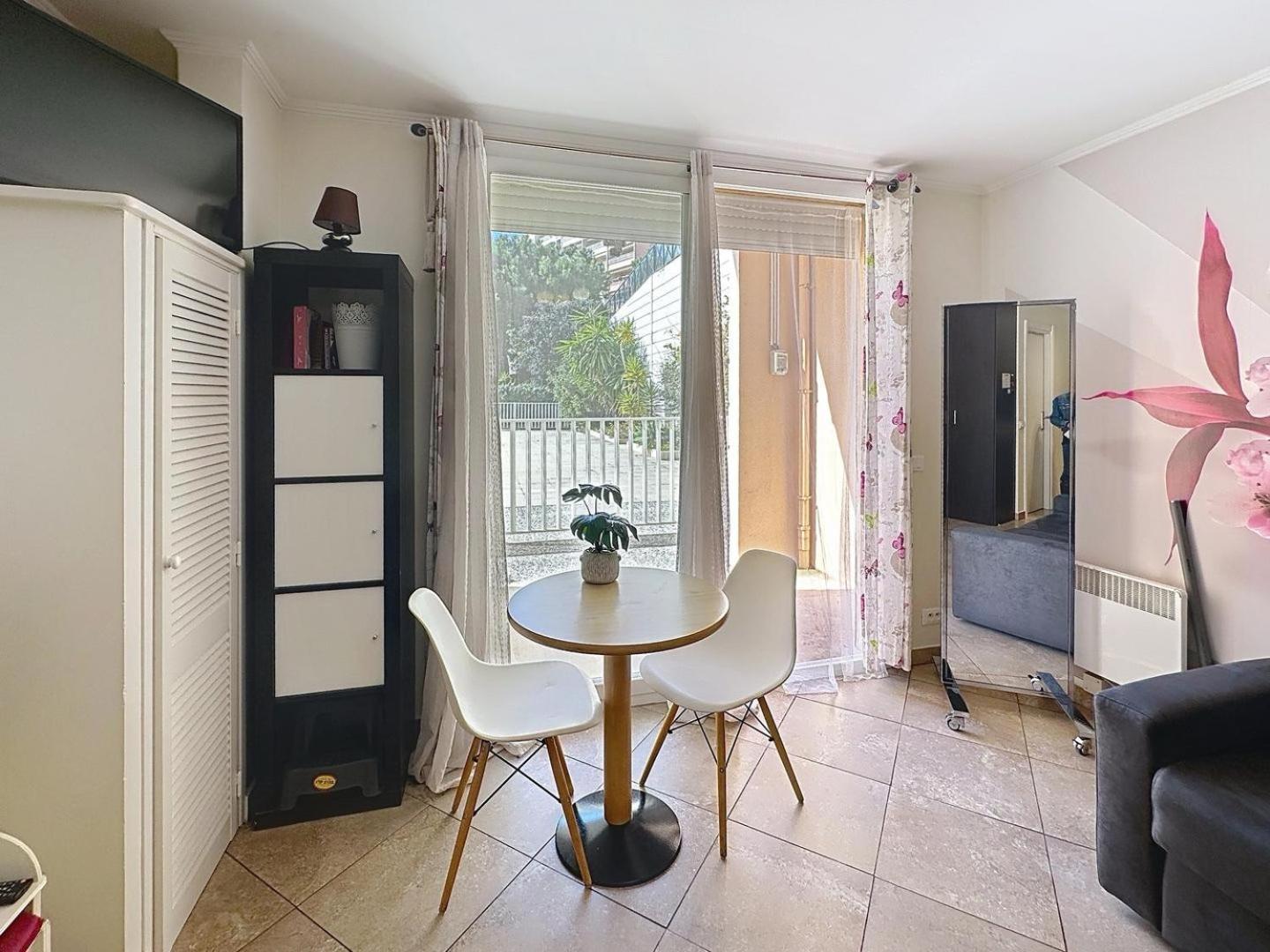 Direct Monaco Studio Devant Piscine Beausoleil Εξωτερικό φωτογραφία