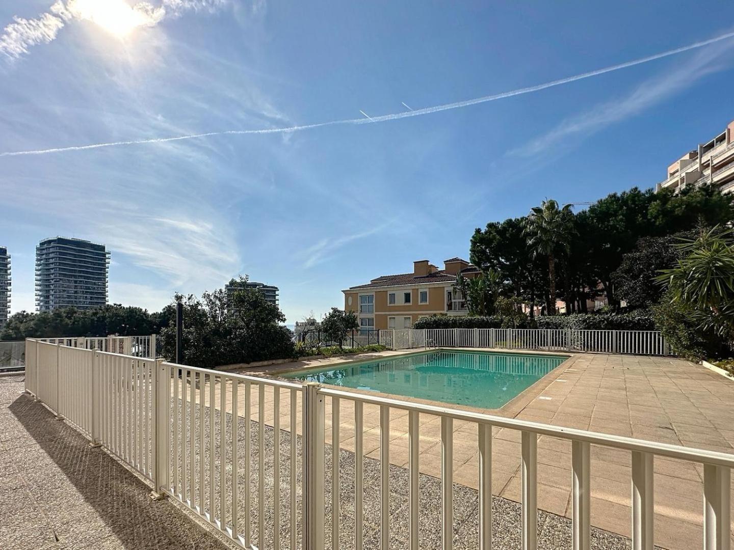 Direct Monaco Studio Devant Piscine Beausoleil Εξωτερικό φωτογραφία